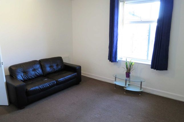 Thumbnail Flat to rent in Wilmslow Road, Withington, Manchester