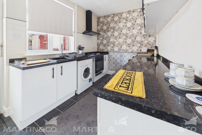 52, The Avenue, Doncaster photo 3