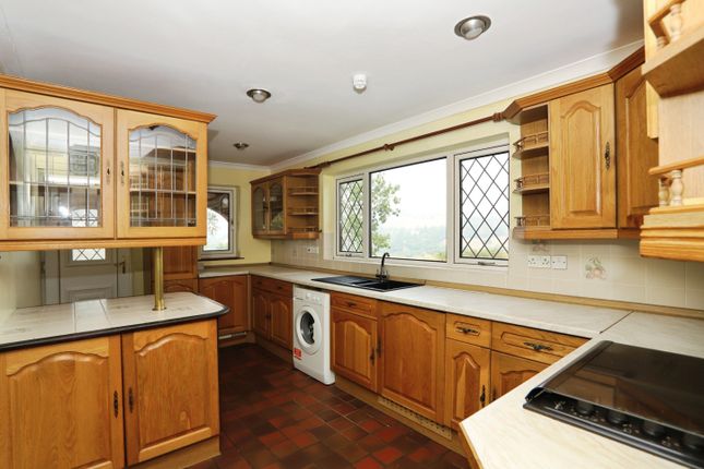 112, Lewis Street, Bargoed photo 2