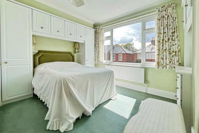 24, Bullers Road, Surrey photo 4