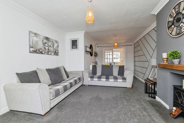 11, Westmorland Avenue, Tyne and Wear photo 3