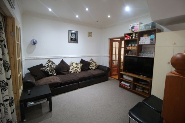 Thumbnail Terraced house for sale in Bristol Road, London