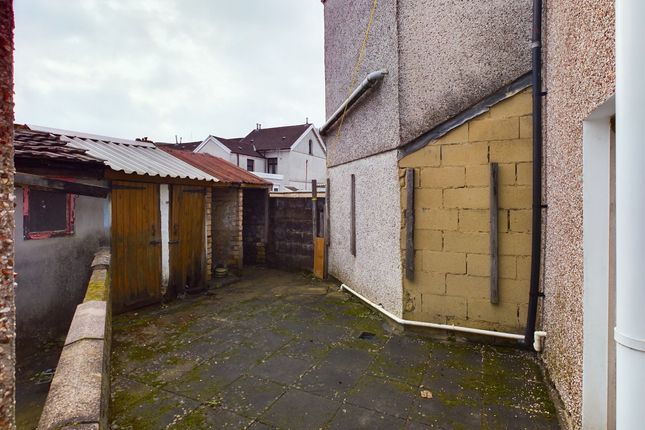 Terraced house for sale in Ynysllwyd Street, Aberdare