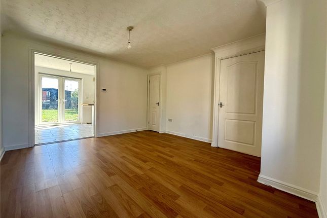 119, Grenville Road, Grays photo 3