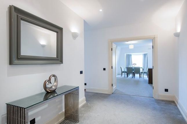 Flat to rent in Strathmore Court, St John's Wood
