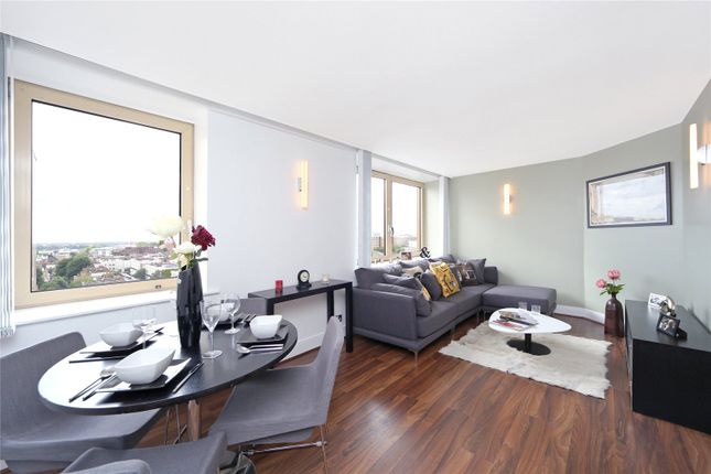 1-bed flat on Flat 9 West, 355, Kings Road, London, £499,000