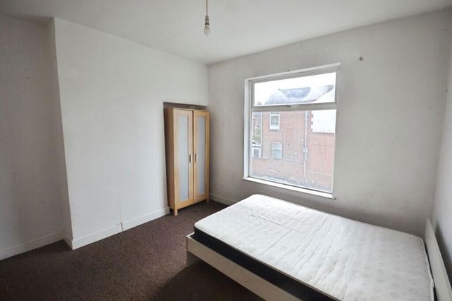 168, Wilberforce Road, Leicester photo 2