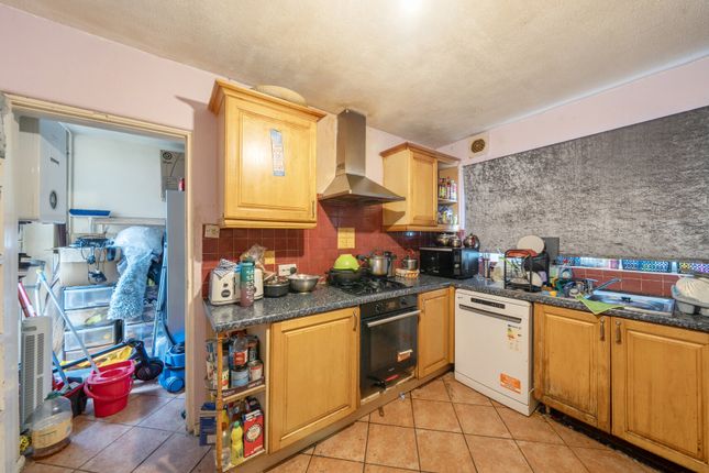 4, Berry Close, Oxfordshire photo 3