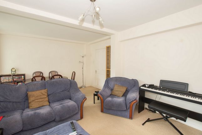 131, The Gateway, Dover photo 2