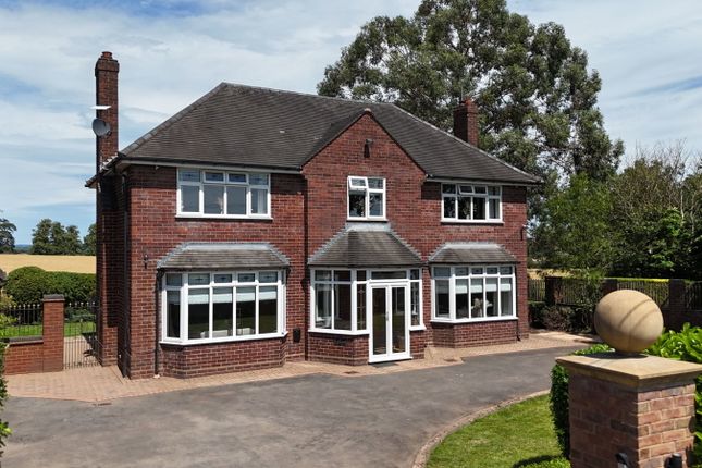 Radwood, Old Vicarage Lane, Stafford photo 3
