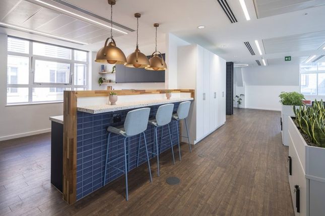 Office to let in Bedford Street, London