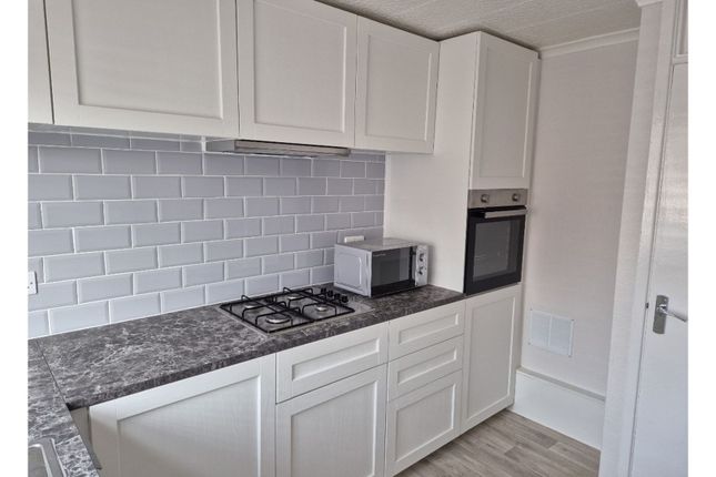 16, Haddon Way, Long Eaton photo 4