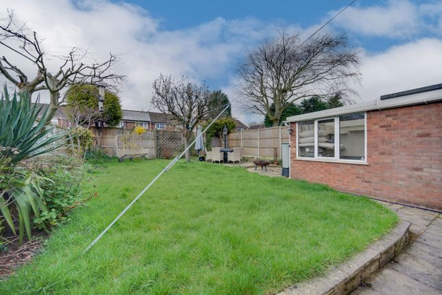 7 Lynalls Close, Congleton photo 3