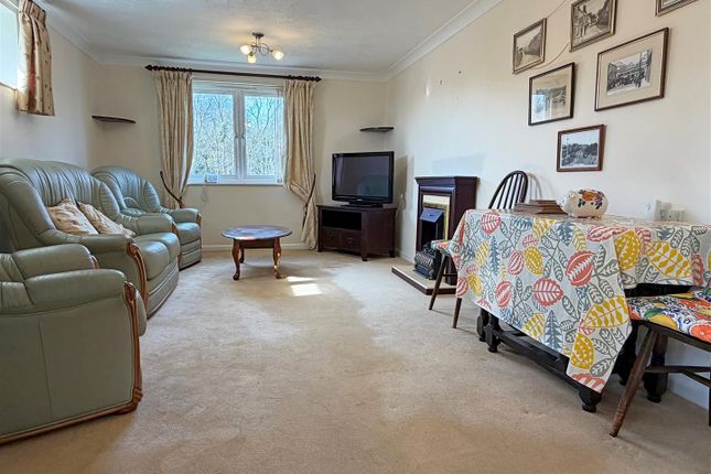 44 Lilac Court, London Road, Brighton photo 3