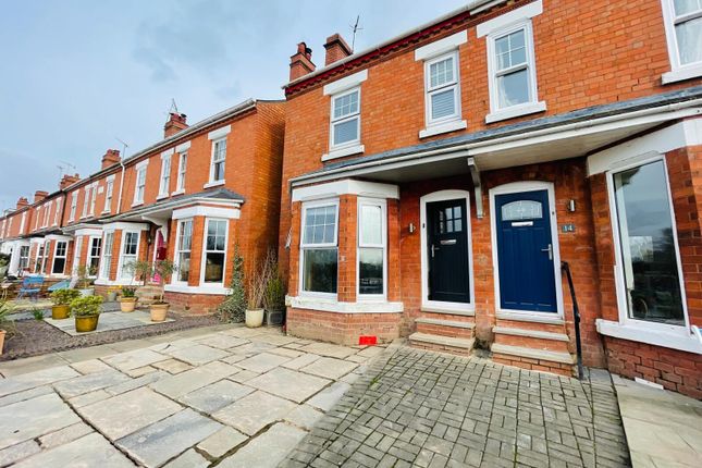 Thumbnail Terraced house for sale in Diglis Avenue, Worcester