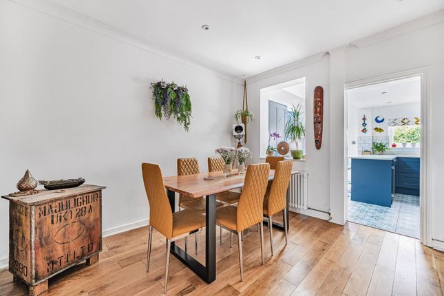 243 Maidenhead Road, Windsor photo 4
