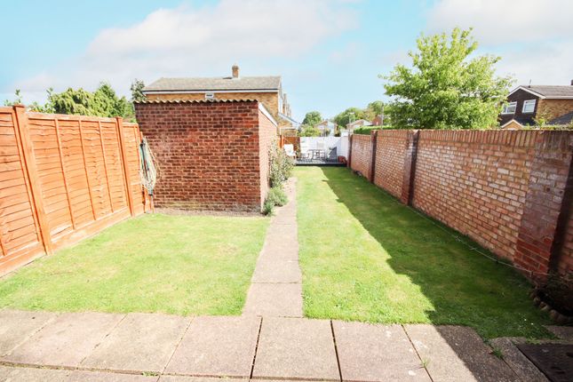 End terrace house for sale in Green Leys, Maidenhead