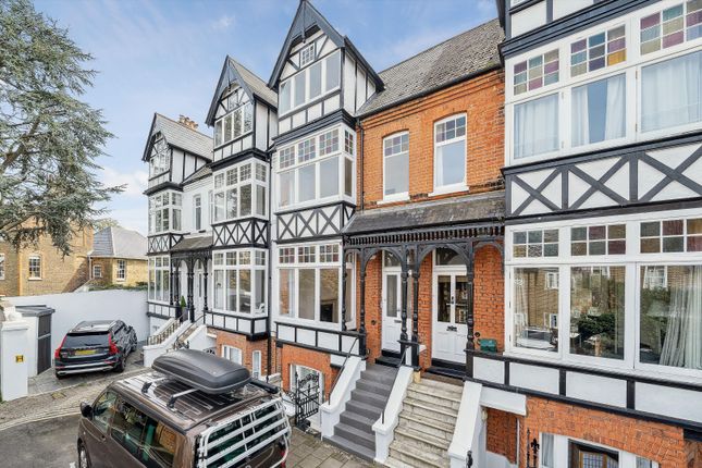 Terraced house for sale in Warrington Road, Richmond
