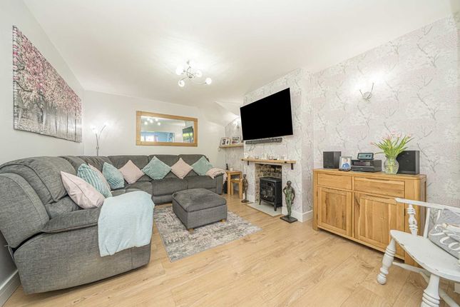 Bungalow for sale in Hollybank Close, Hampton