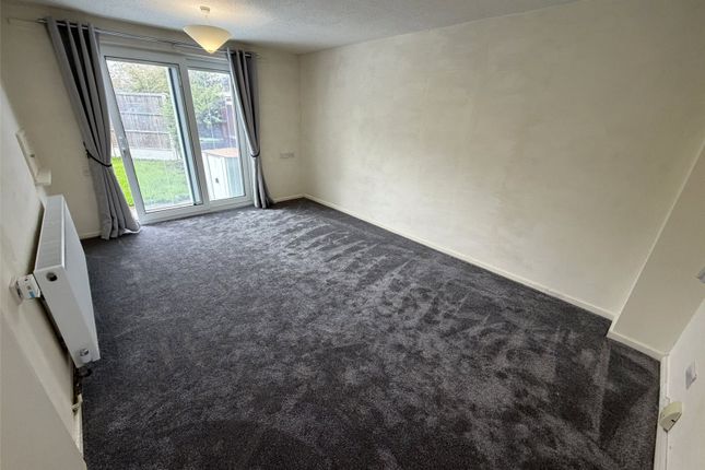 26, Cheltenham Court, Telford photo 3