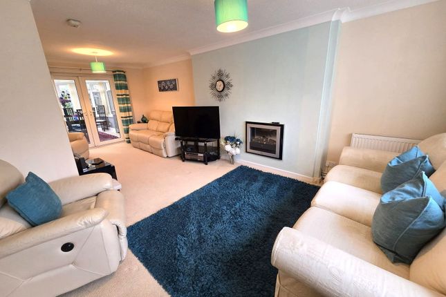 25, Cinques Road, Sandy photo 4