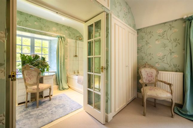 En Suite Bathroom