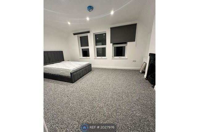 Thumbnail Room to rent in Upper Tulse Hill, London