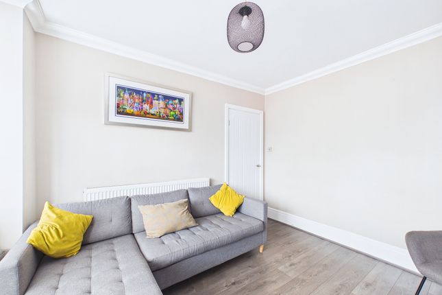 14, Hamilton Road, St Helens photo 3