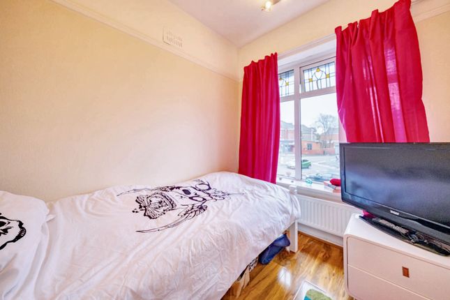 End terrace house for sale in Friars Crescent, Newport