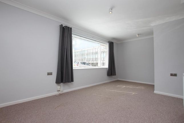 2, Swain Court, Peterborough photo 3