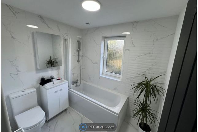 Huthwaite, Sutton-In-Ashfield photo 5