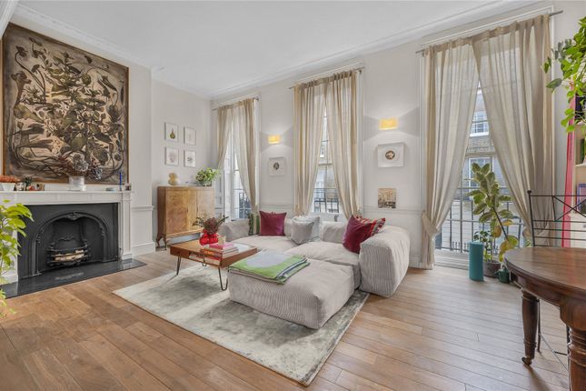 Flat B, 31, Conway Street, London photo 2