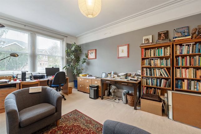 Flat 1, 1, Cowper Road, West Sussex photo 3
