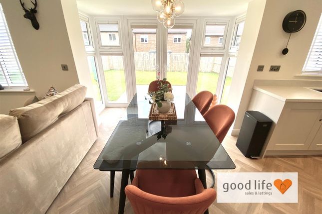 1, Thorncrown Close, Sunderland photo 5