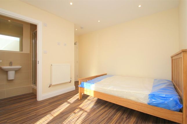 Unit 6, 39-41, High Street, Burnham photo 3