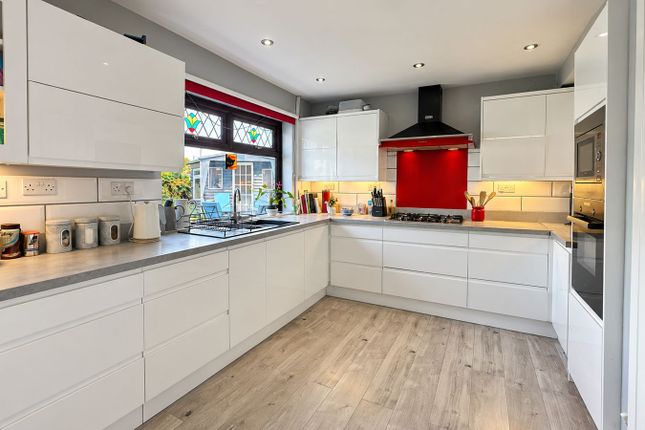 33, Apex Drive, Highbridge photo 3