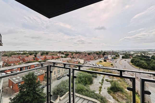 614, Echo Central Two, Leeds photo 2