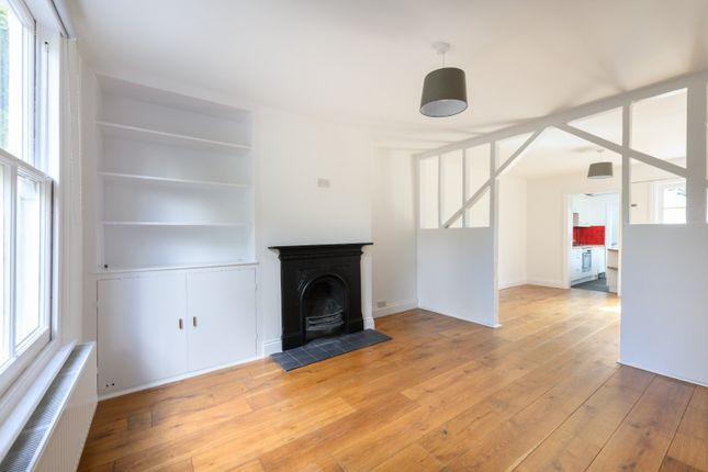 203 Manor Road, Chigwell, London photo 3