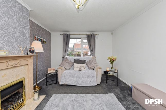 4 Broom View, Leeds photo 3