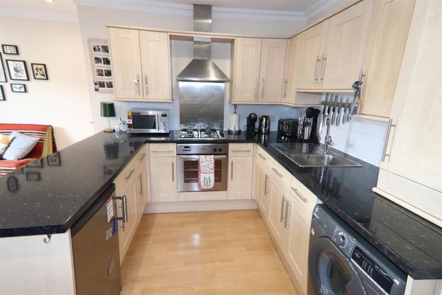 Flat for sale in White Hart Road, Orpington