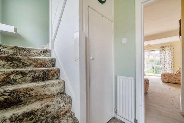 18, Furze Lane, Surrey photo 4