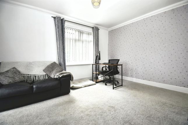 Bedroom Three/Study