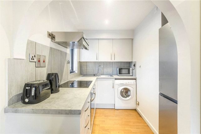 11, Beaulieu Place, London photo 4