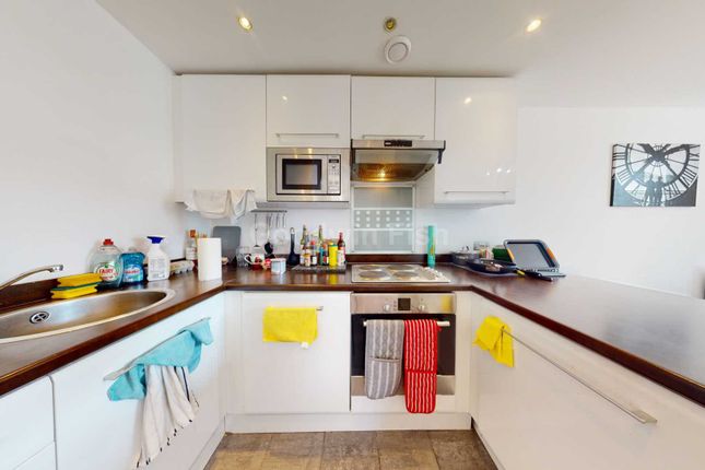 Flat for sale in The Quadrangle, 1 Lower Ormond Street, Southern Gateway