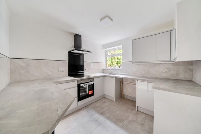 38, Capitol Court, Wollaton photo 2