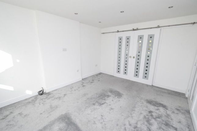 Ludlow Close, Oadby photo 3