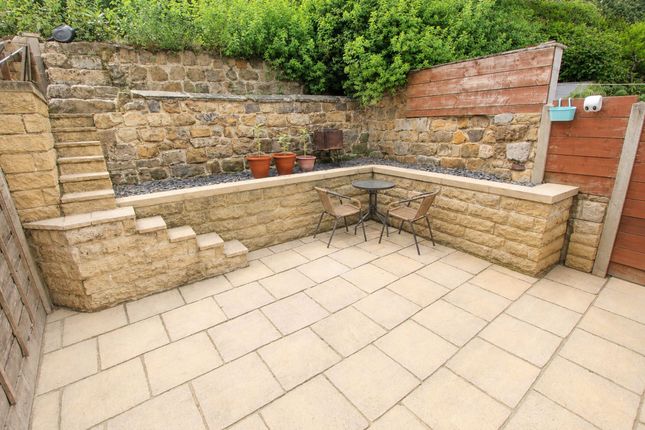 18 Caldicott Close, Todmorden photo 4
