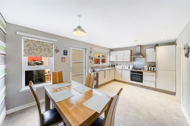 7, Bryden Way, Clackmannanshire photo 3