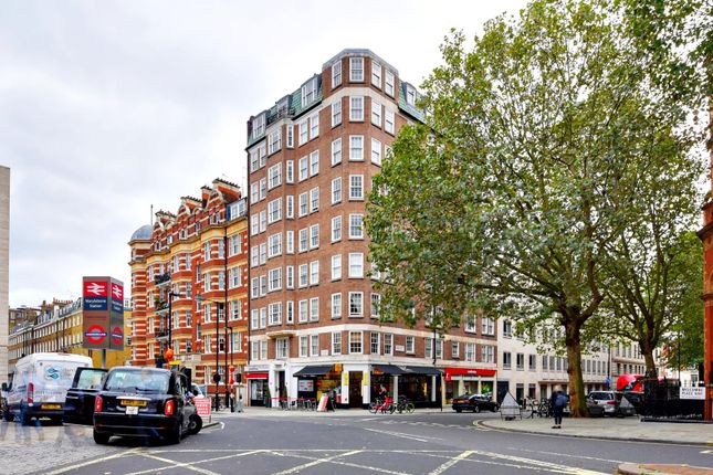 Flat for sale in Regis Court, Melcombe Place, London