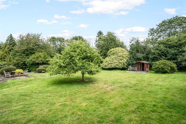 Detached house for sale in Gilberts Hill, Tring